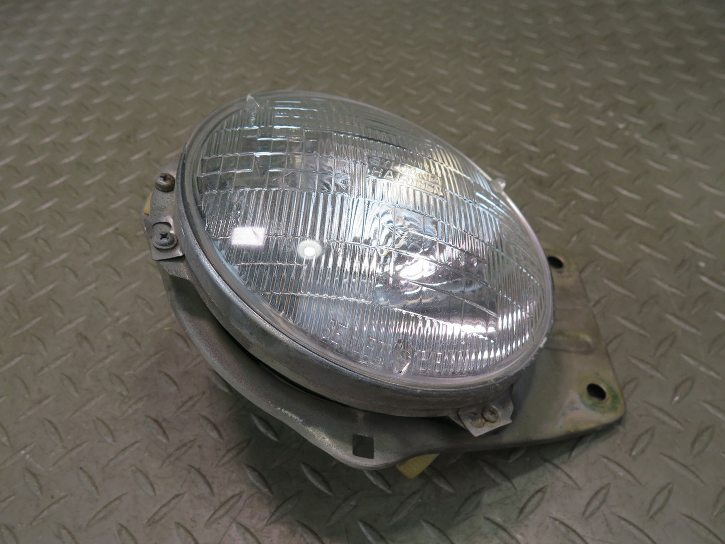 80-83 Datsun Nissan 280ZX S130 Set of 2 Front Left & Right Headlight Lamp OEM