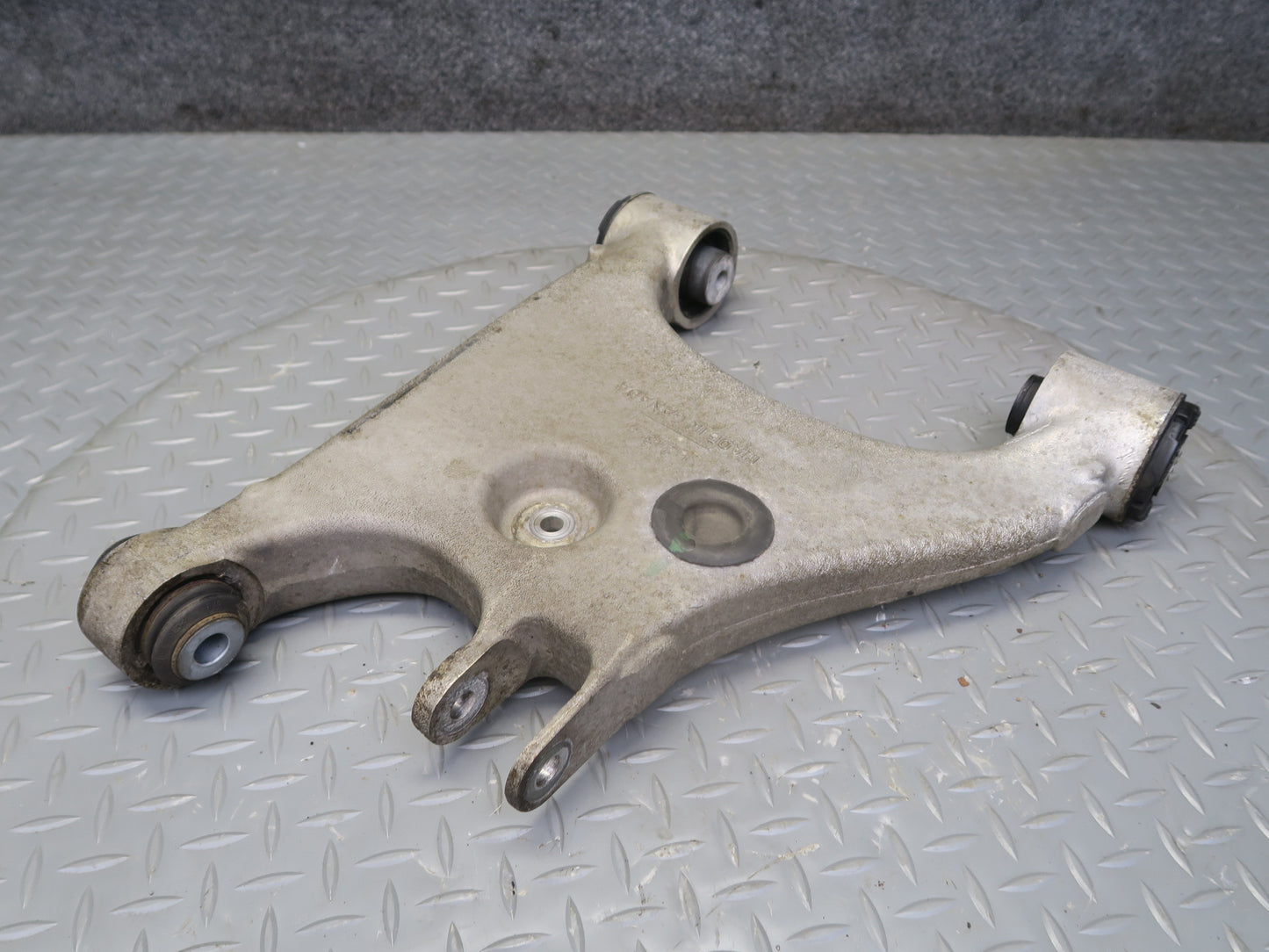 2016-2019 Tesla Model S 75D AWD Rear Left Side Upper & Lower Control Arm Set