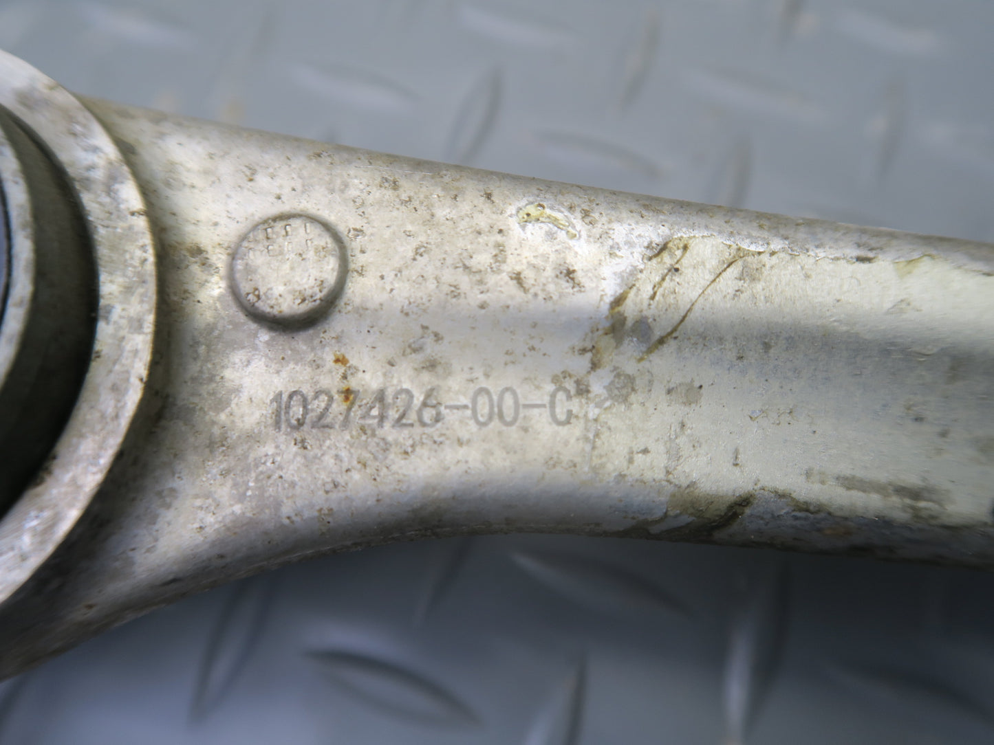 2016-2019 Tesla Model S 75D AWD Rear Left Side Upper & Lower Control Arm Set