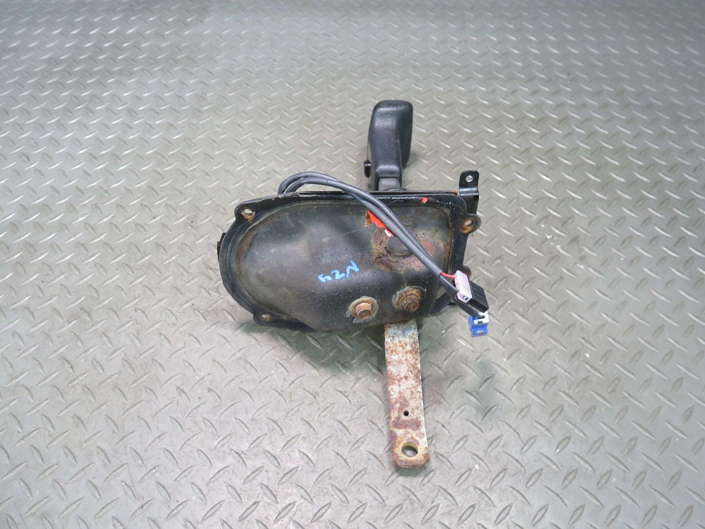 87-89 Nissan Z31 300ZX A/T Automatic Transmission Shifter Gear Selector OEM