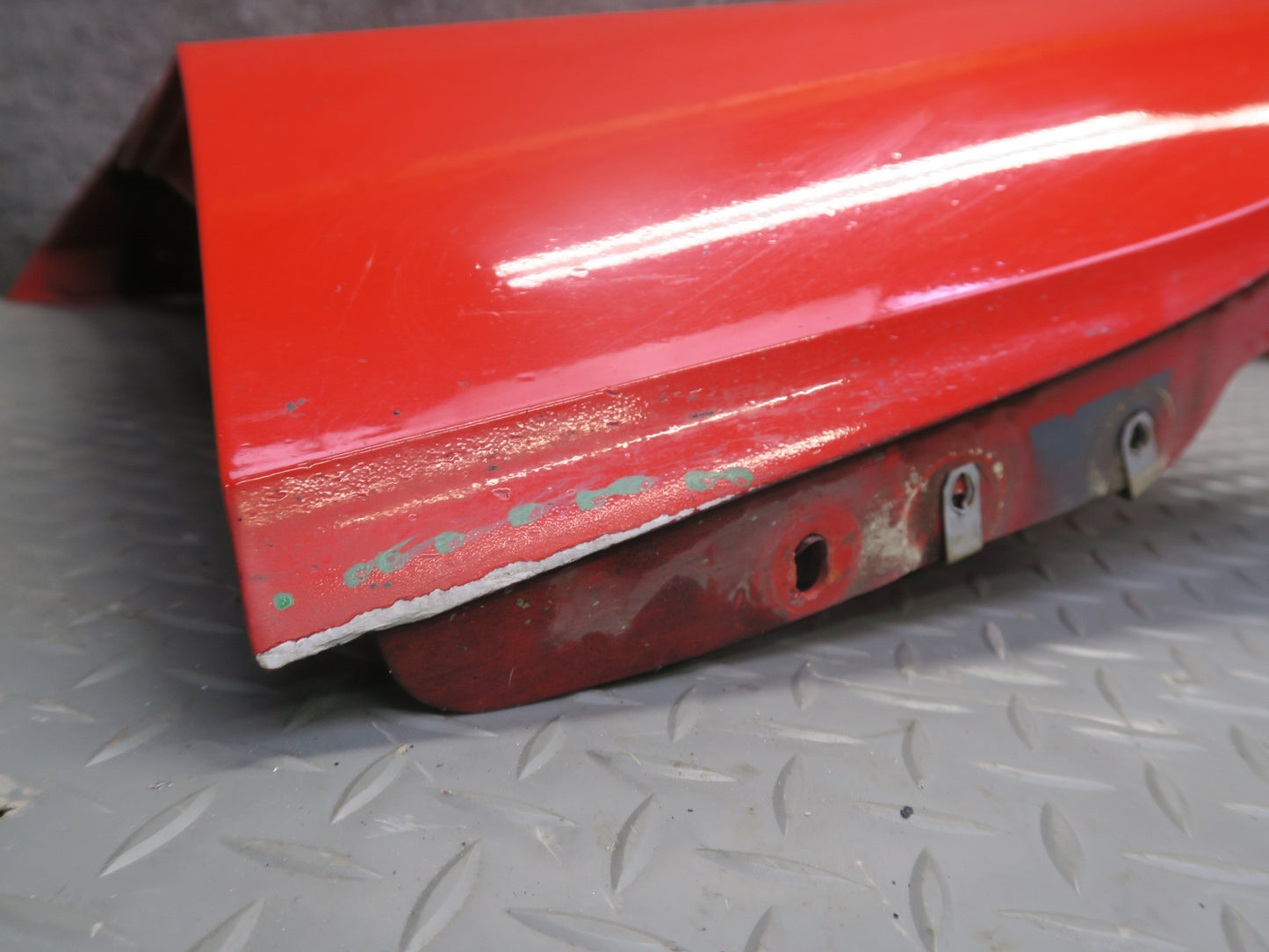 14-19 Chevrolet Corvette C7 Stingray Front Right Fender Shell Panel RED OEM