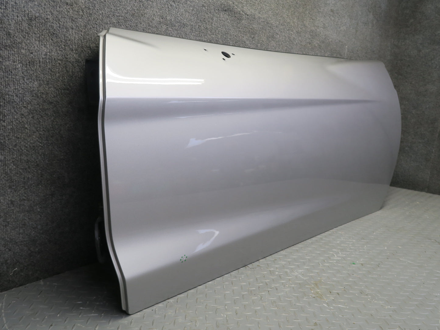 05-13 Chevrolet Corvette C6 Left Door Shell Panel Tarnished Silver Metallic OEM
