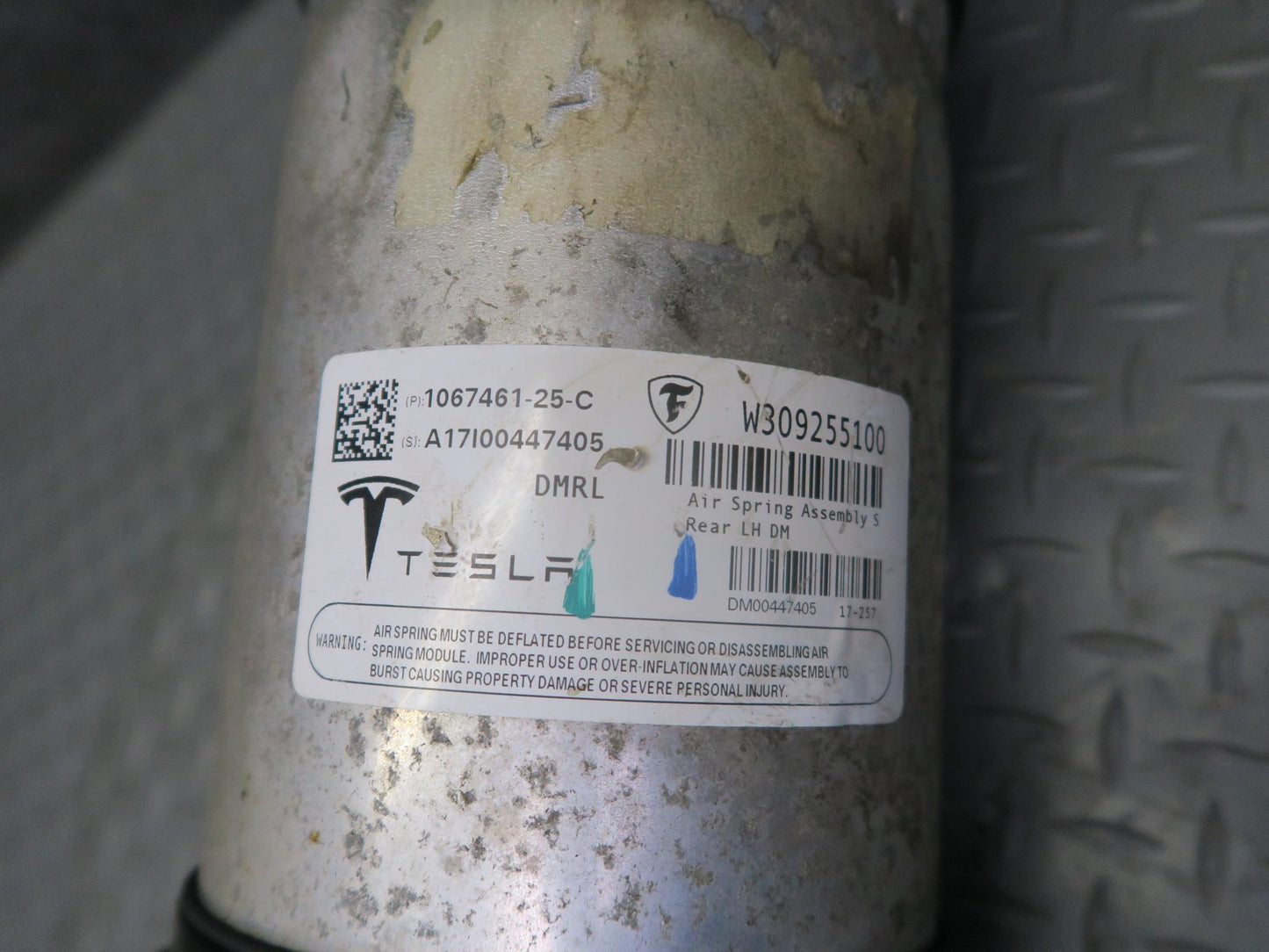 2016-2019 Tesla Model S 75D Rear Left Driver Side Air Suspension Shock Strut