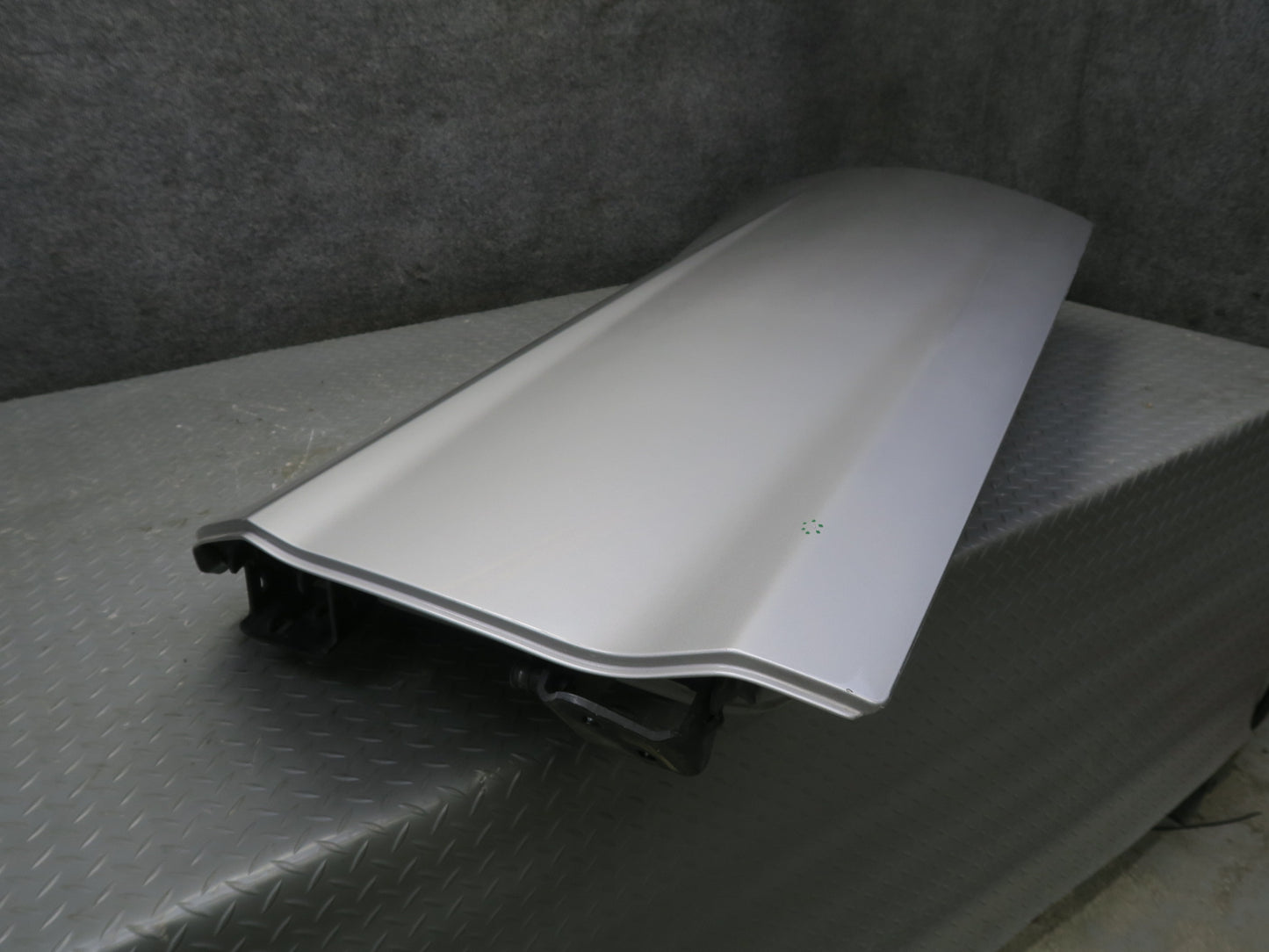05-13 Chevrolet Corvette C6 Left Door Shell Panel Tarnished Silver Metallic OEM