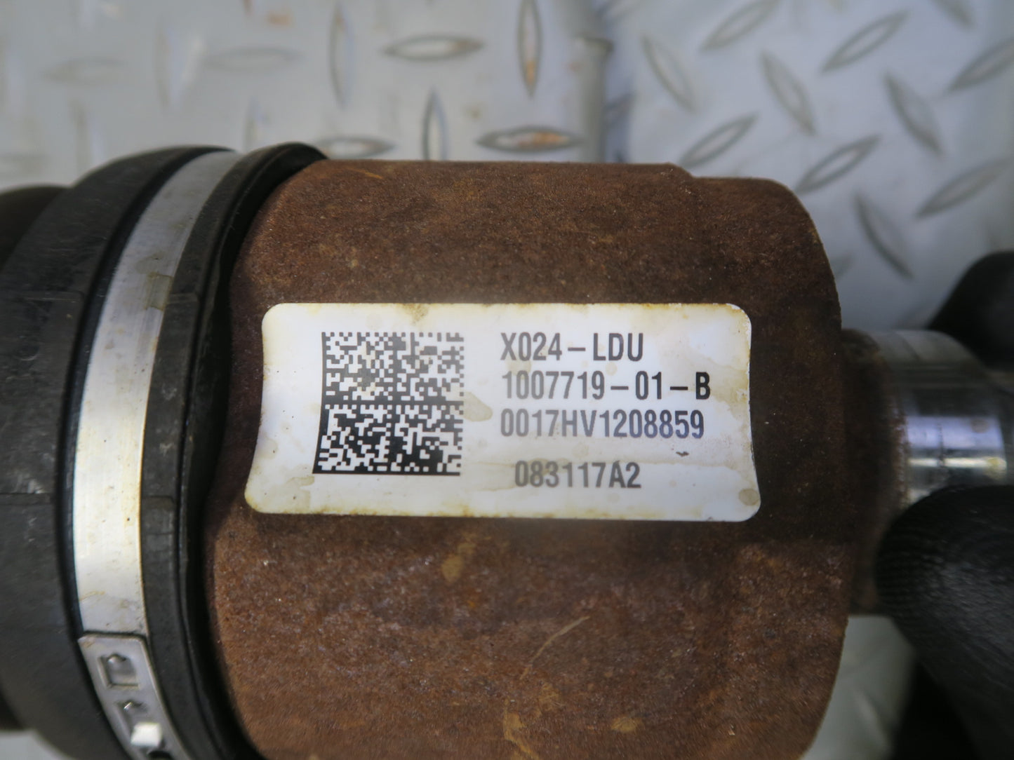 2016-2019 Tesla Model S 75D AWD Rear Right Pass Side Axle Shaft Halfshaft