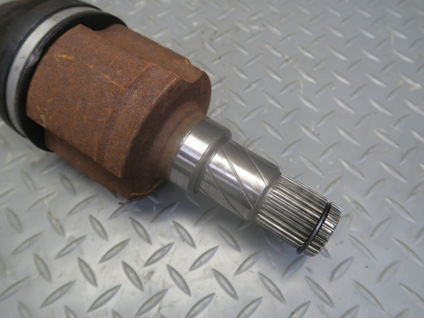 2016-2019 Tesla Model S 75D AWD Rear Right Pass Side Axle Shaft Halfshaft