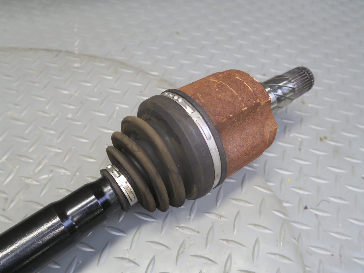 2016-2019 Tesla Model S 75D AWD Rear Right Pass Side Axle Shaft Halfshaft