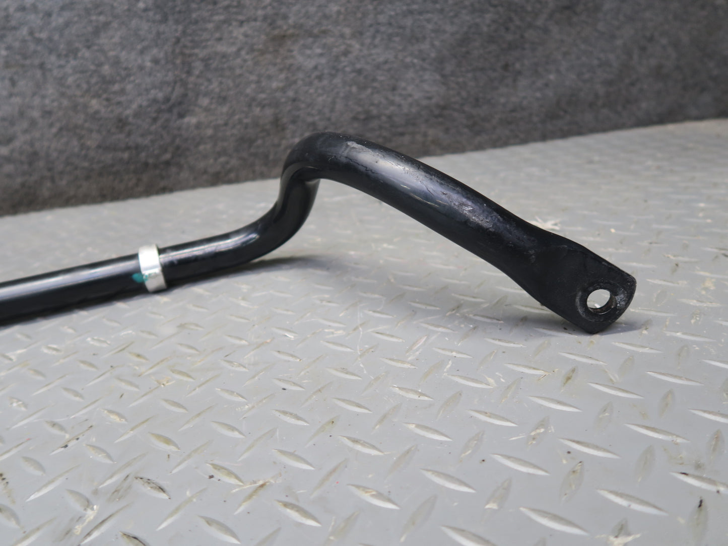 14-19 Chevrolet Corvette C7 Front Anti Roll Stabilizer Sway Bar 20959433 OEM