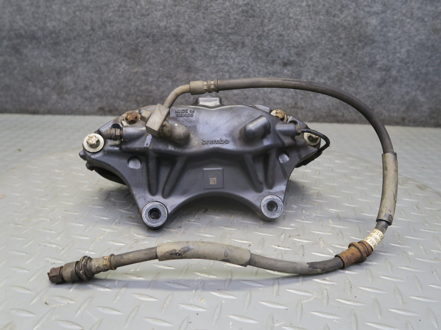 2016-2019 Tesla Model S 75D AWD Front Left & Right Side Brake Caliper Set