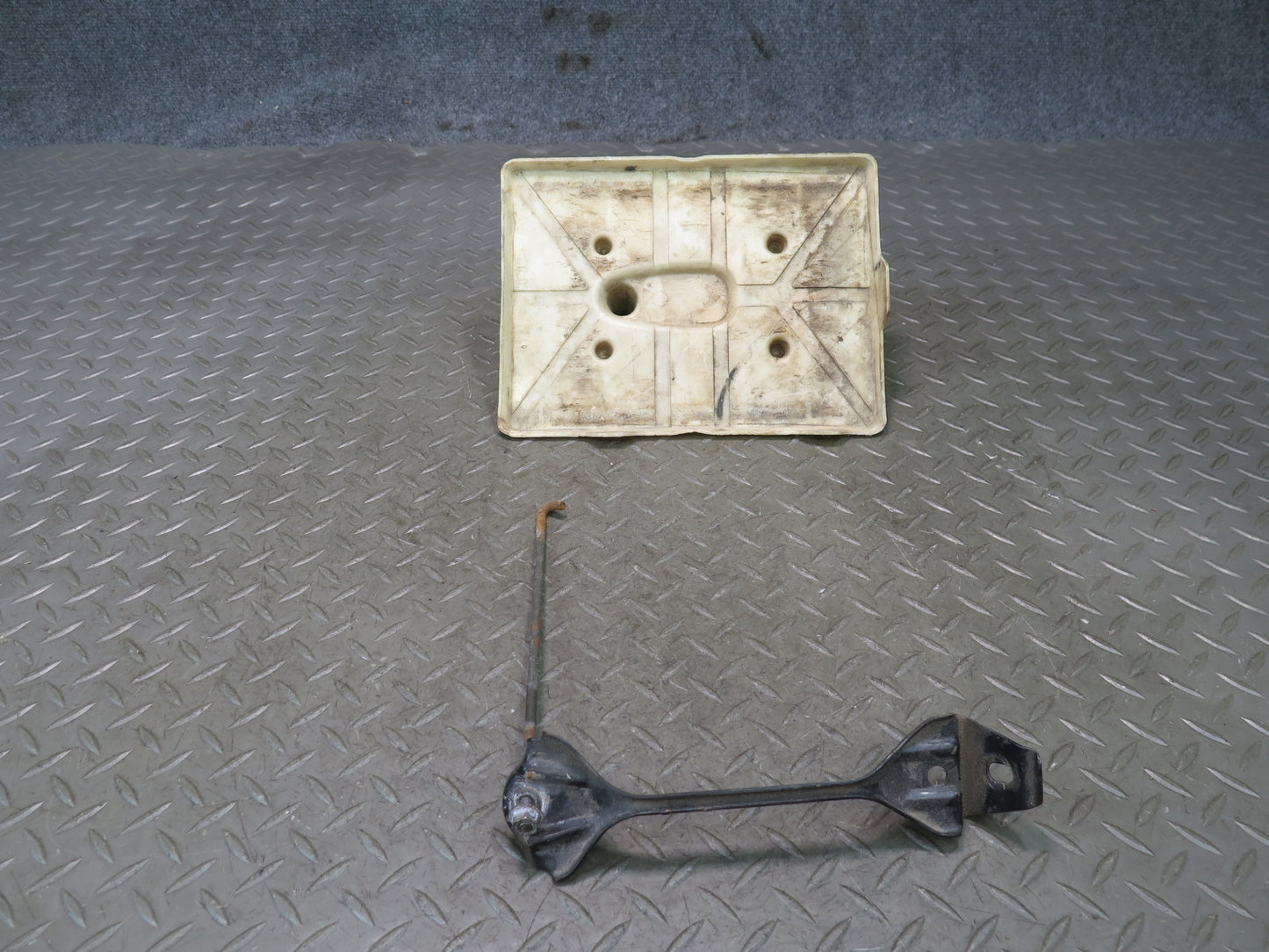 84-89 Nissan Z31 300ZX Battery Tray Support w Mounting Holders OEM