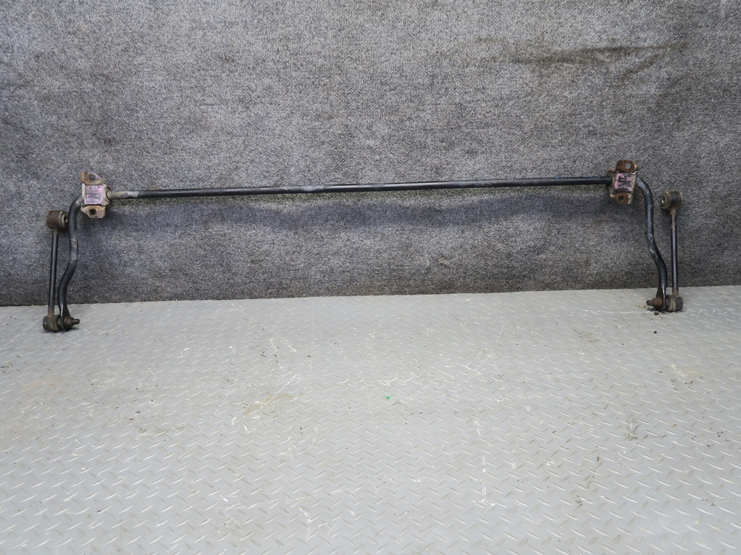 07-18 Jeep Wrangler JK Rear Anti Roll Skate Stabilizer Sway Bar OEM