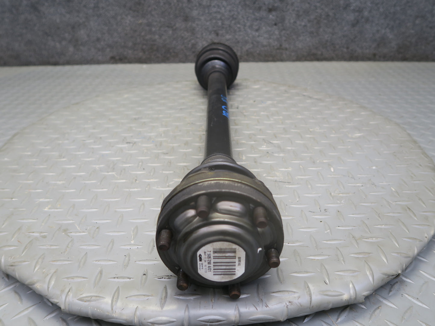 01-06 BMW E46 330Ci M54 RWD A/T Rear Right Suspension Axle Shaft 7505290 OEM