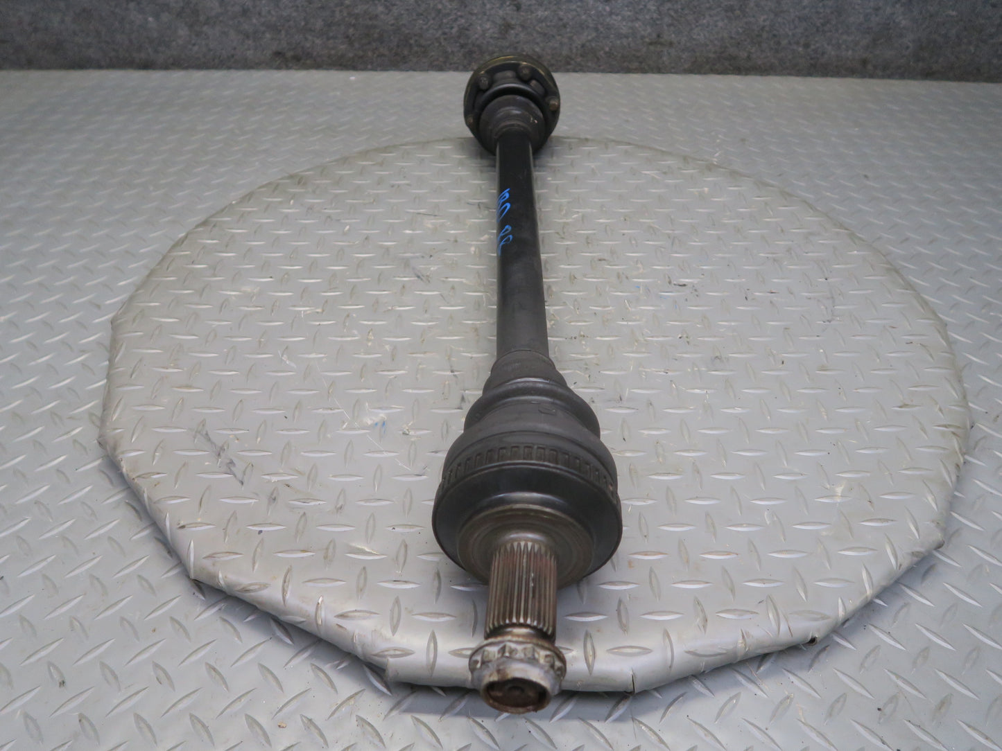 01-06 BMW E46 330Ci M54 RWD A/T Rear Right Suspension Axle Shaft 7505290 OEM