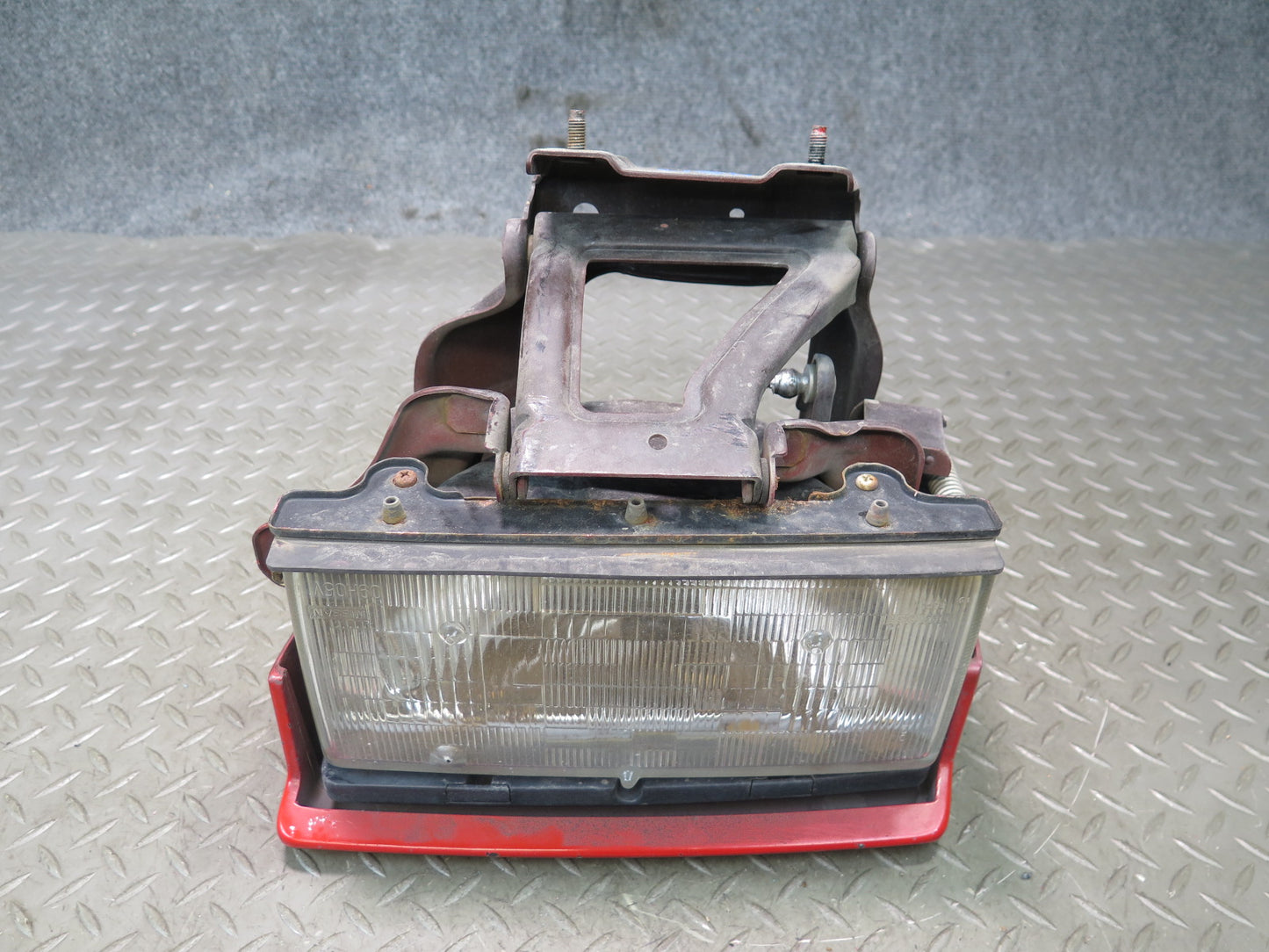 87-89 Nissan Z31 300ZX Front Right POP UP Headlight Lamp w Cover OEM