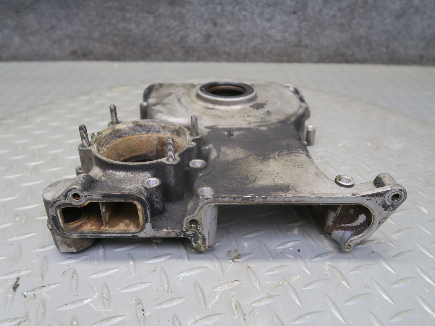 01-06 BMW E53 E46 330Ci M54 M52 Engine Motor Lower Timing Cover 1706280 OEM