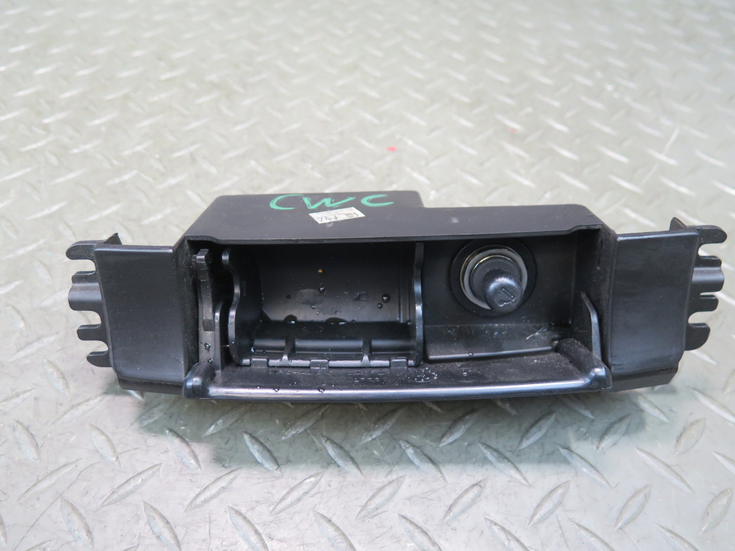 05-13 Chevrolet Corvette C6 Center Console Ashtray w Cigarette Lighter OEM