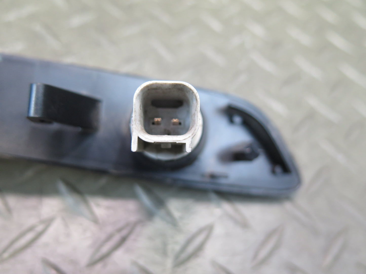 05-13 Chevrolet Corvette C6 Front Left Smoked Marker Light Lamp OEM