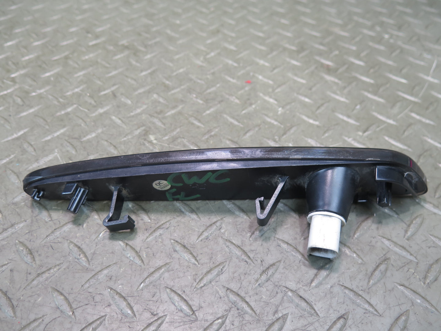 05-13 Chevrolet Corvette C6 Front Left Smoked Marker Light Lamp OEM