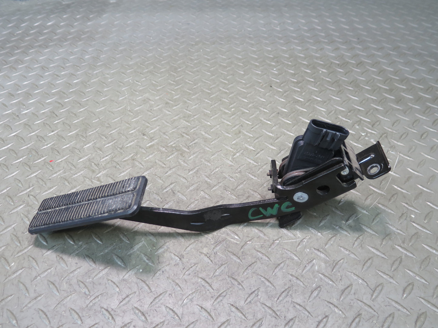 05-13 Chevrolet Corvette C6 Throttle Accelerator Gas Pedal Position Sensor OEM