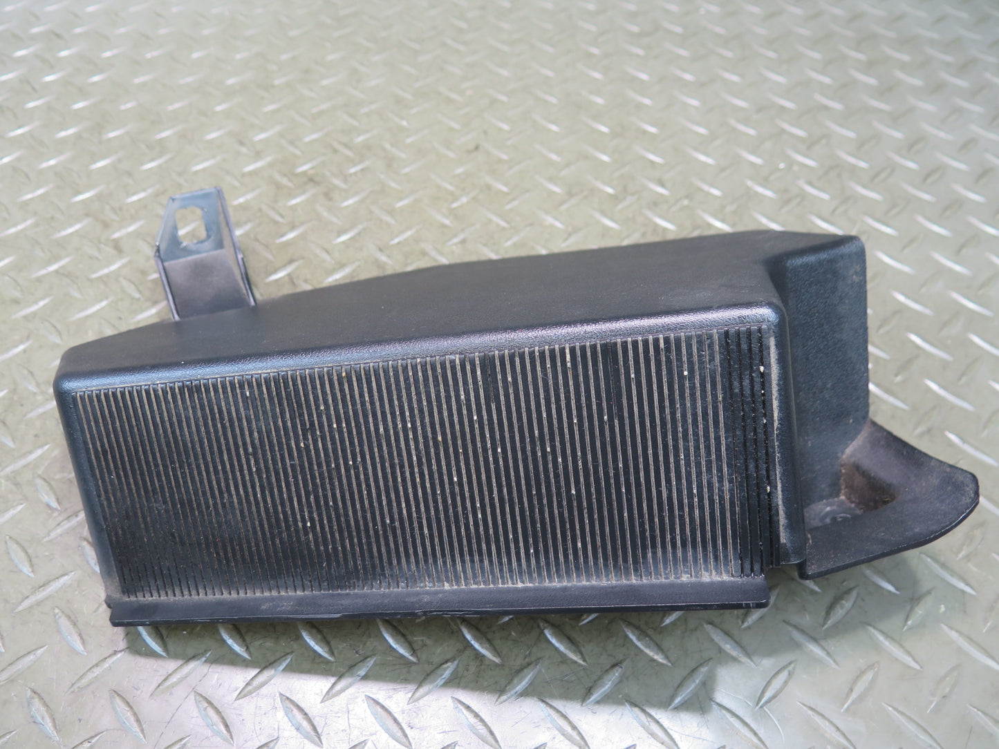 05-13 Chevrolet Corvette C6 Front Left Driver Side Foot Rest Pedal 10271958 OEM