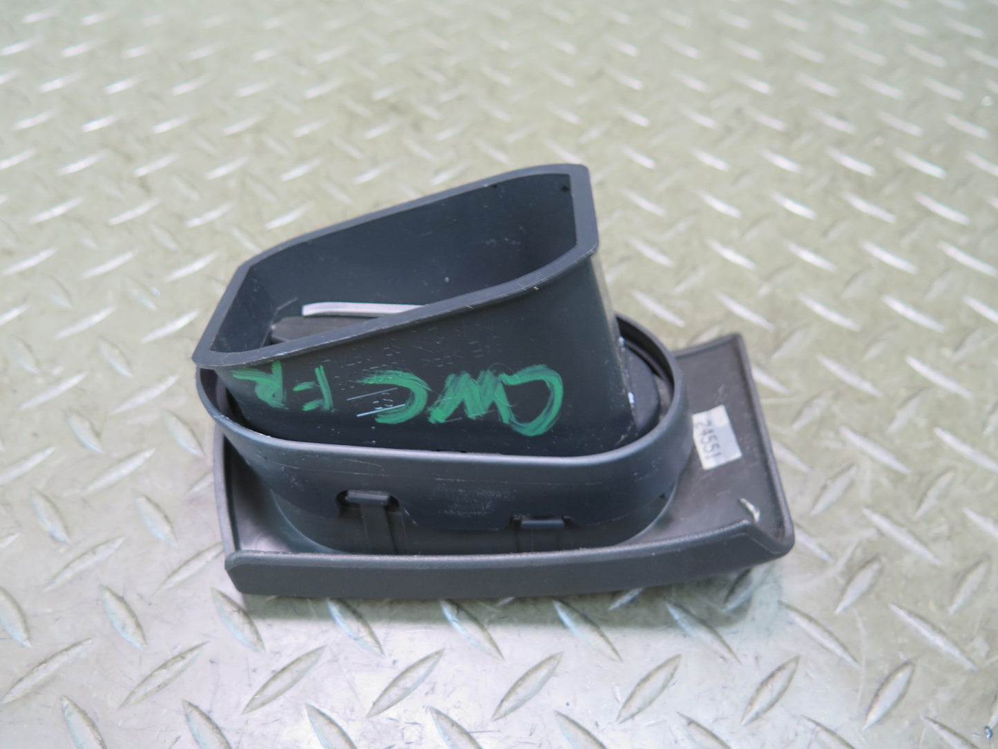 05-13 Chevrolet Corvette C6 Dash Front Right Air Vent Grille 10323198 OEM