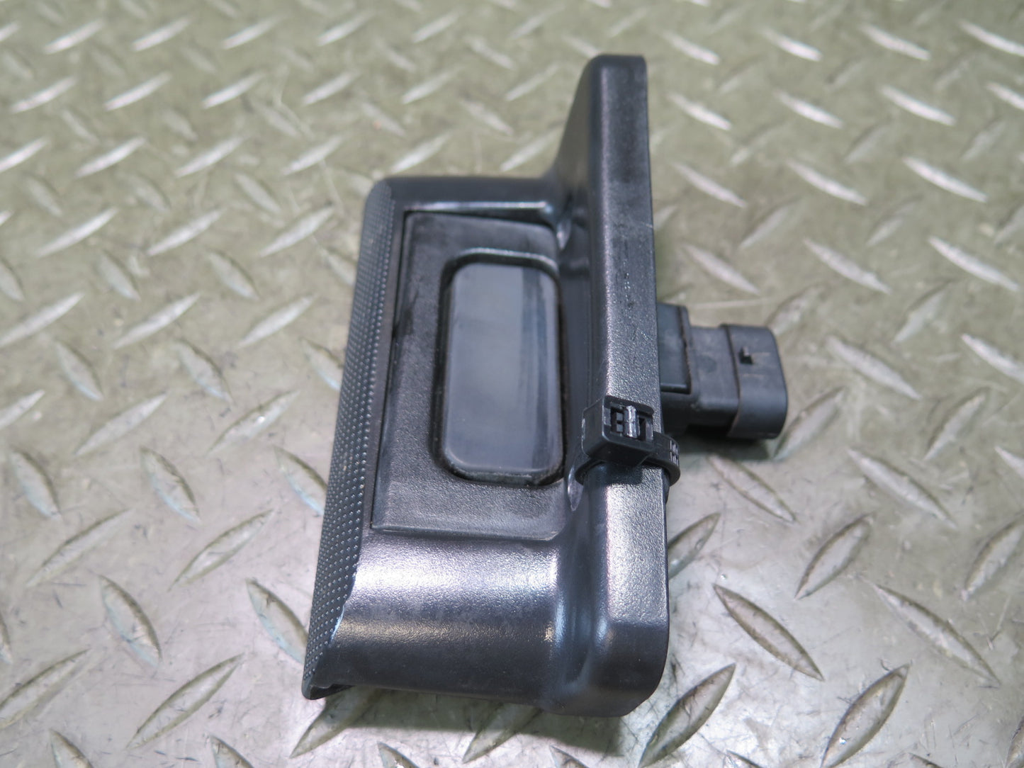 05-13 Chevrolet Corvette C6 Left Door Latch Exterior Release Switch 10446243 OEM