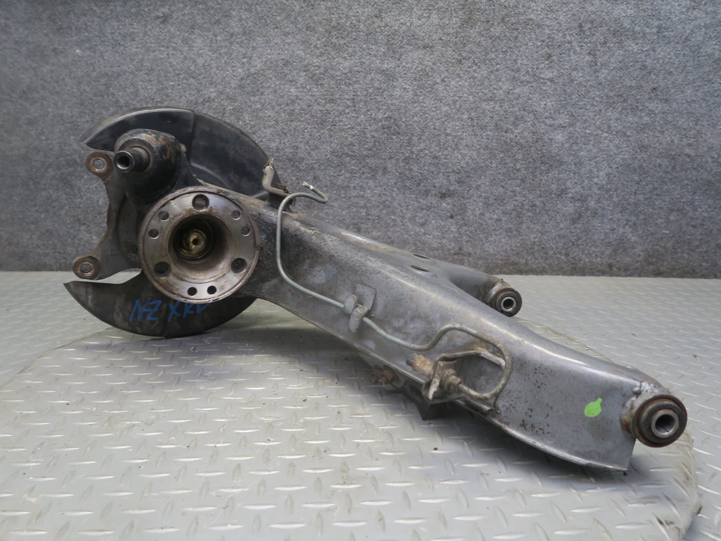 82-83 Datsun 280ZX S130 NA 2+2 Rear Left Trailing Arm Hub Spindle OEM