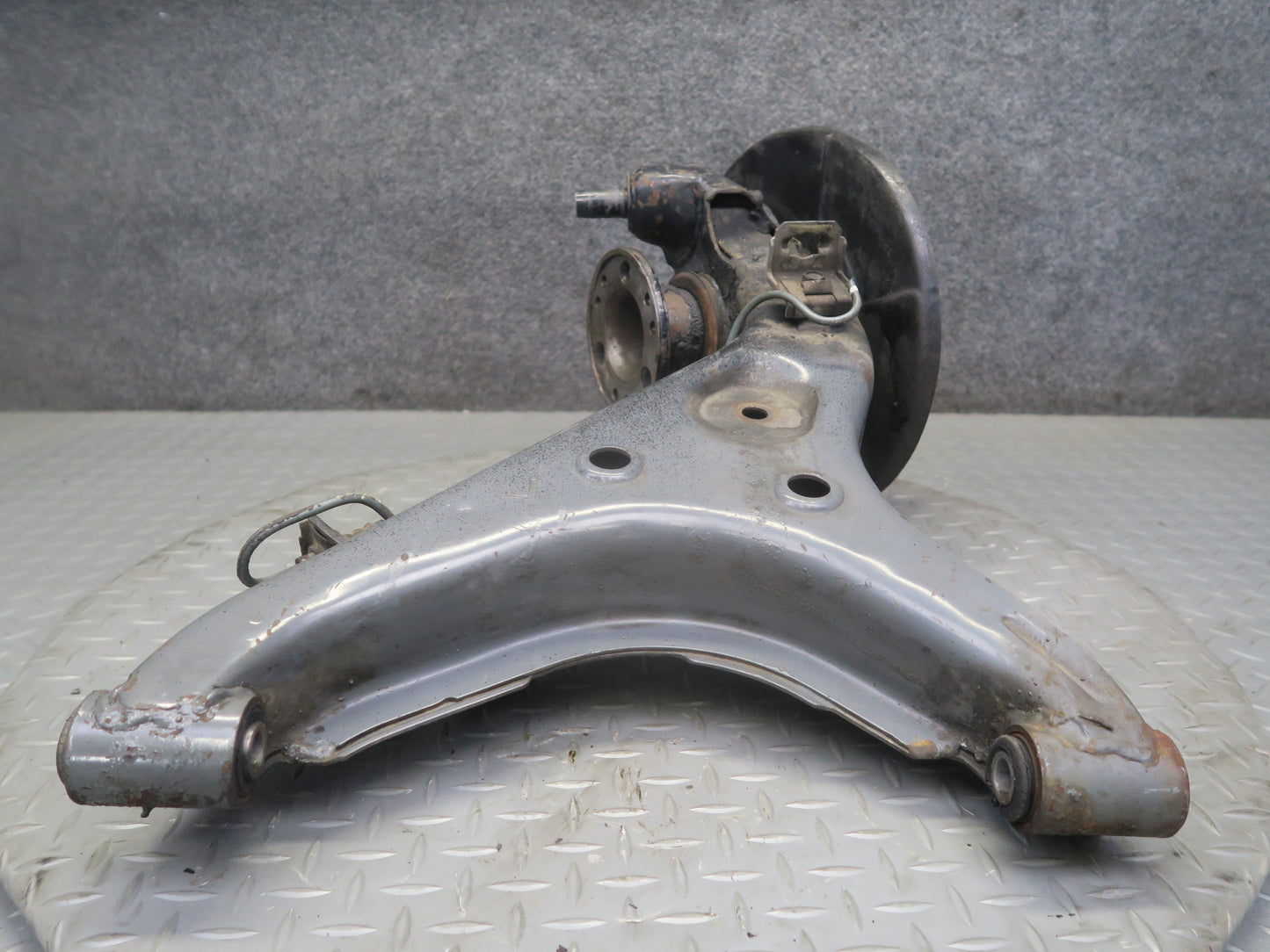 82-83 Datsun 280ZX S130 NA 2+2 Rear Left Trailing Arm Hub Spindle OEM