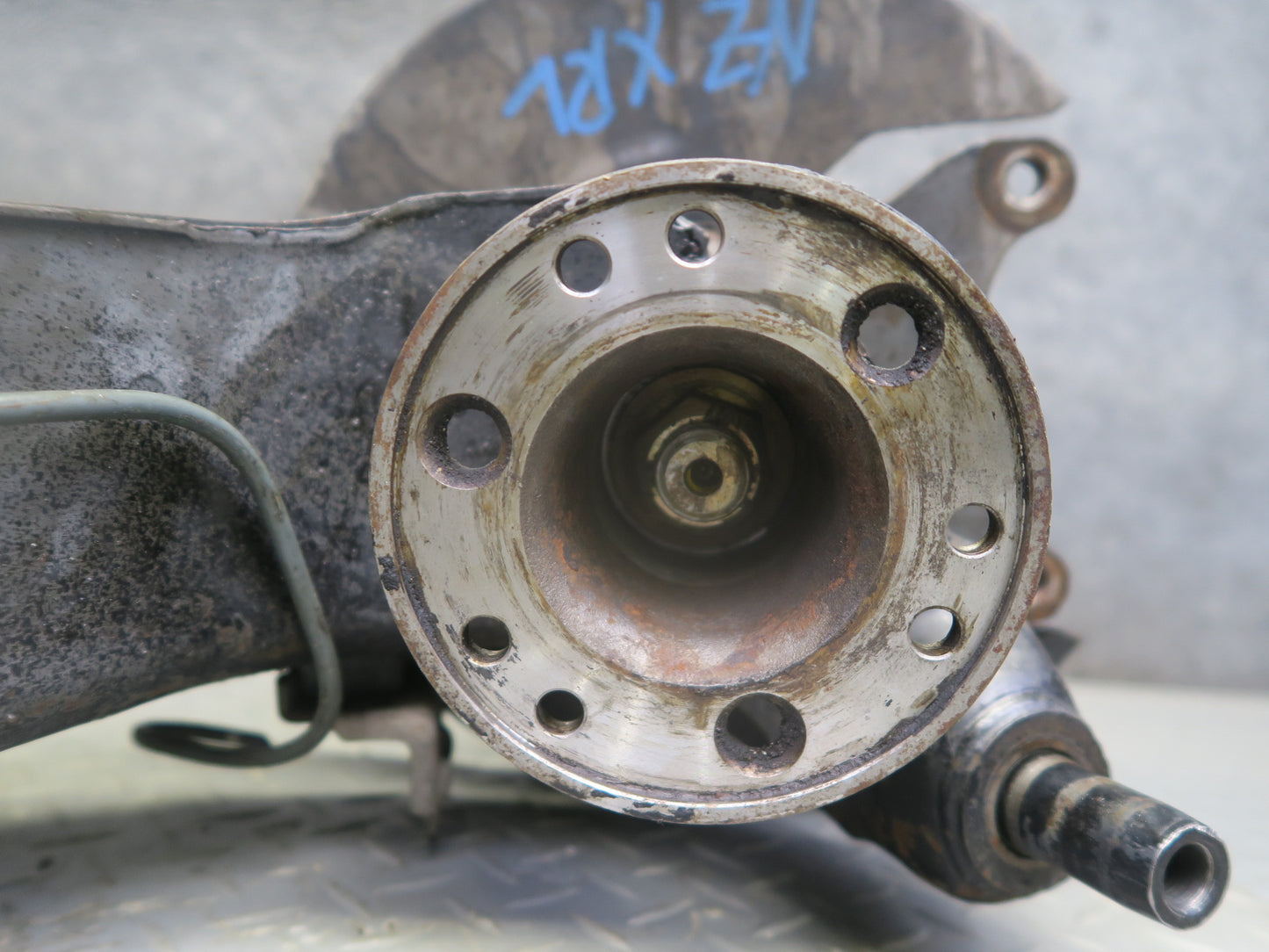 82-83 Datsun 280ZX S130 NA 2+2 Rear Left Trailing Arm Hub Spindle OEM
