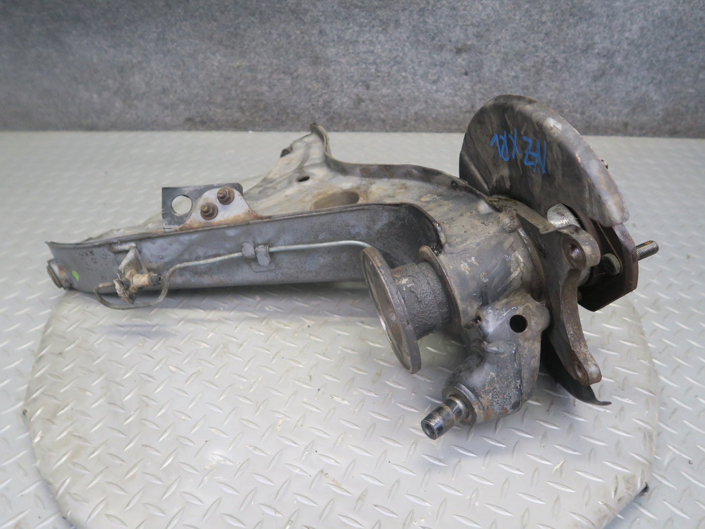 82-83 Datsun 280ZX S130 NA 2+2 Rear Left Trailing Arm Hub Spindle OEM