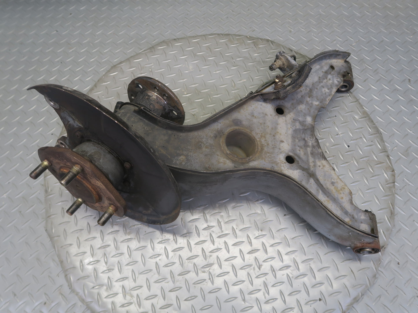 82-83 Datsun 280ZX S130 NA 2+2 Rear Left Trailing Arm Hub Spindle OEM