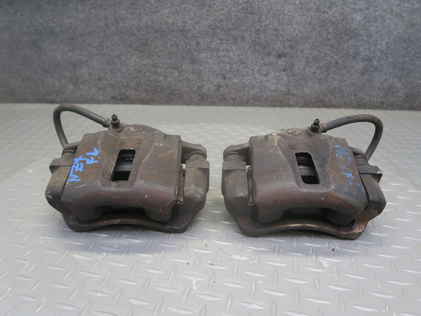 81-83 Datsun S130 280ZX Set of 2 Front Left & Right Brake Caliper w Hose OEM