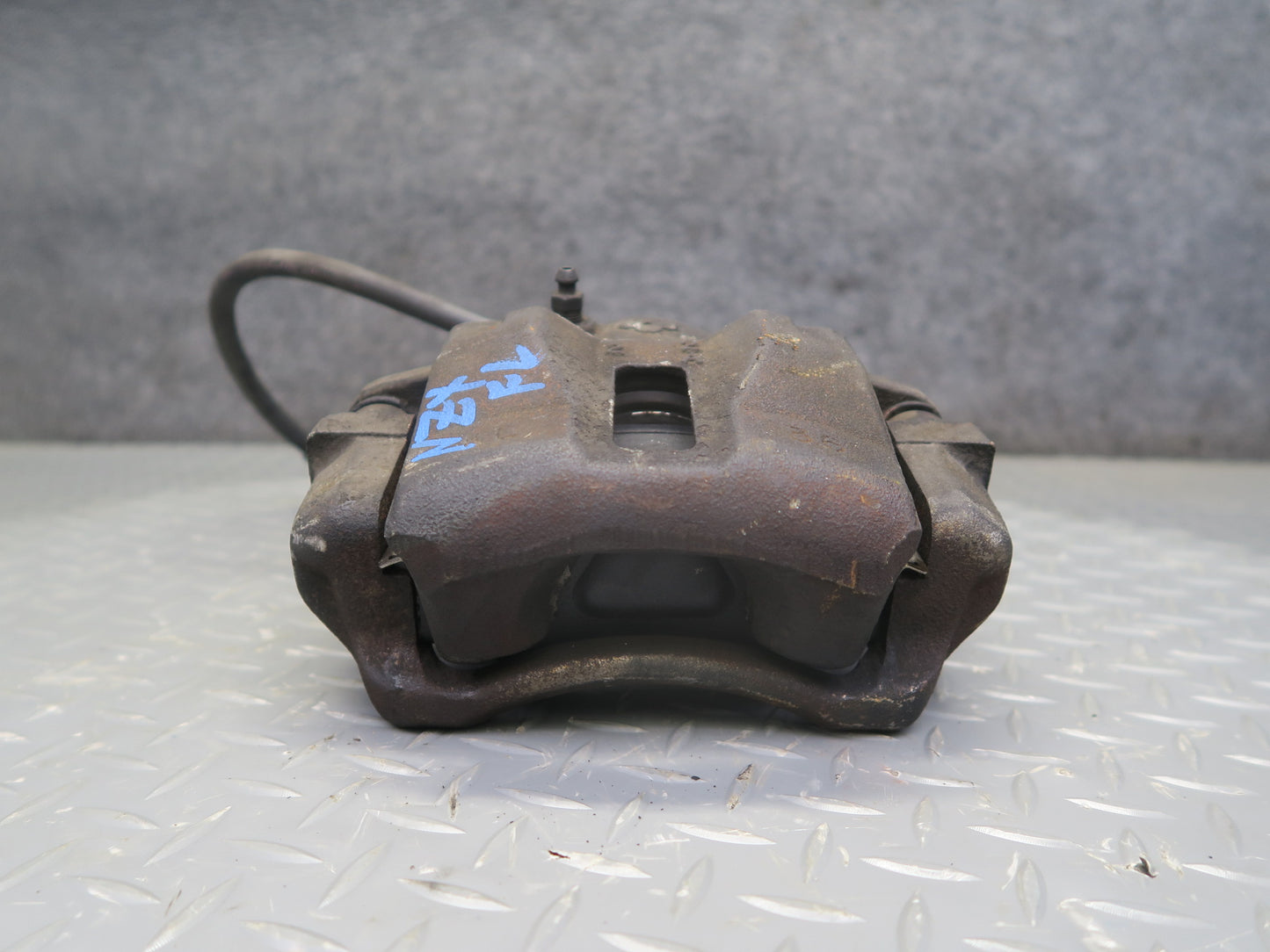 81-83 Datsun S130 280ZX Set of 2 Front Left & Right Brake Caliper w Hose OEM