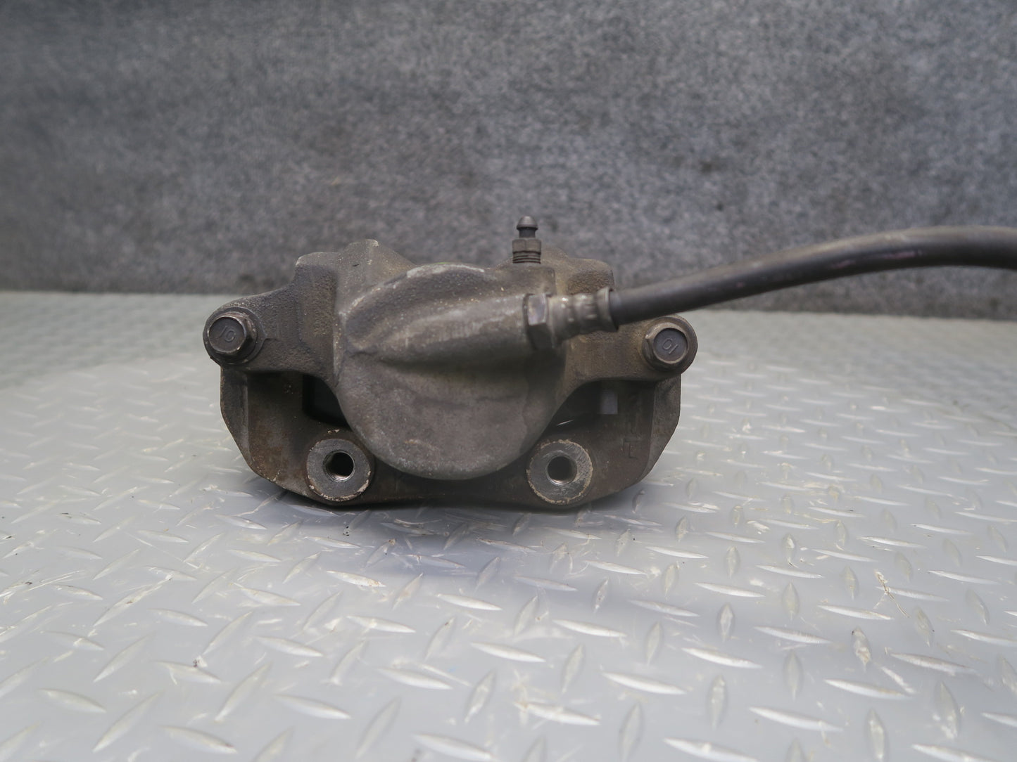81-83 Datsun S130 280ZX Set of 2 Front Left & Right Brake Caliper w Hose OEM