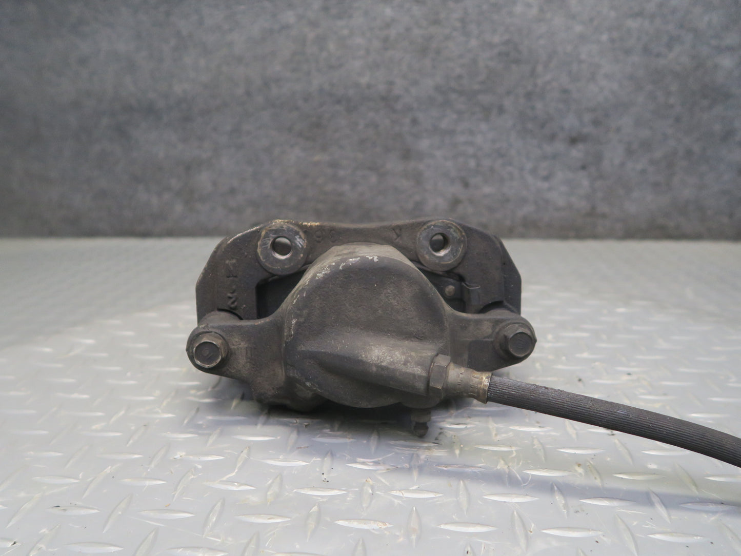 81-83 Datsun S130 280ZX Set of 2 Front Left & Right Brake Caliper w Hose OEM