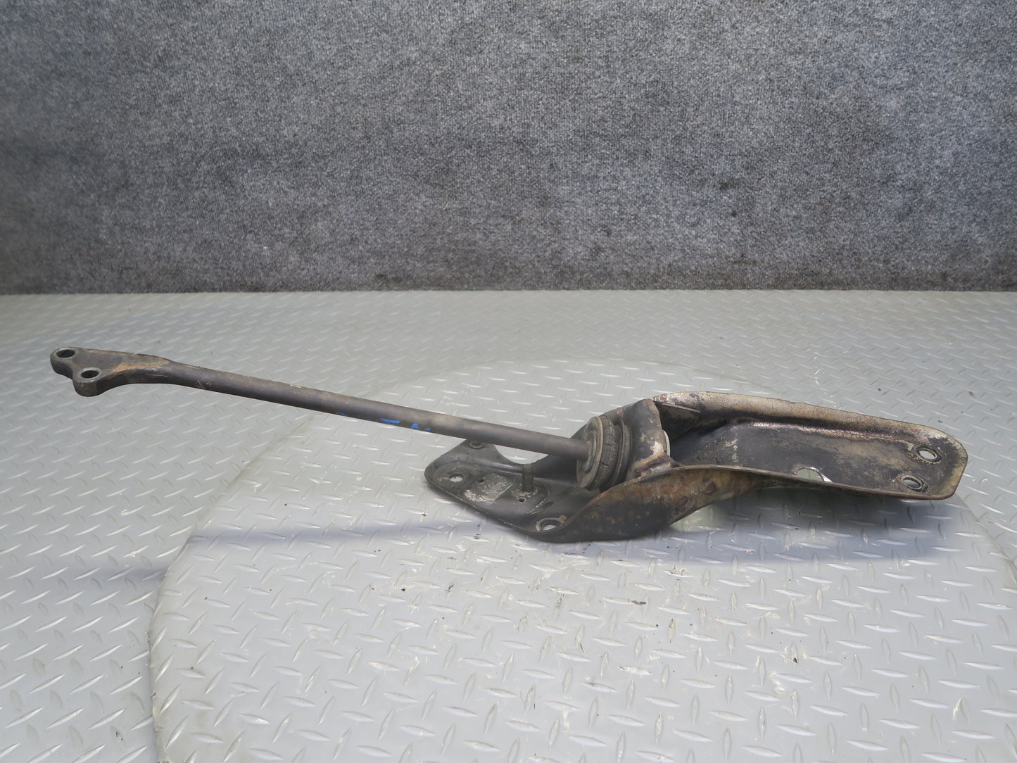 79-83 Datsun 280ZX 2+2 Front Left Suspension Control Strut Rod Arm Set OEM