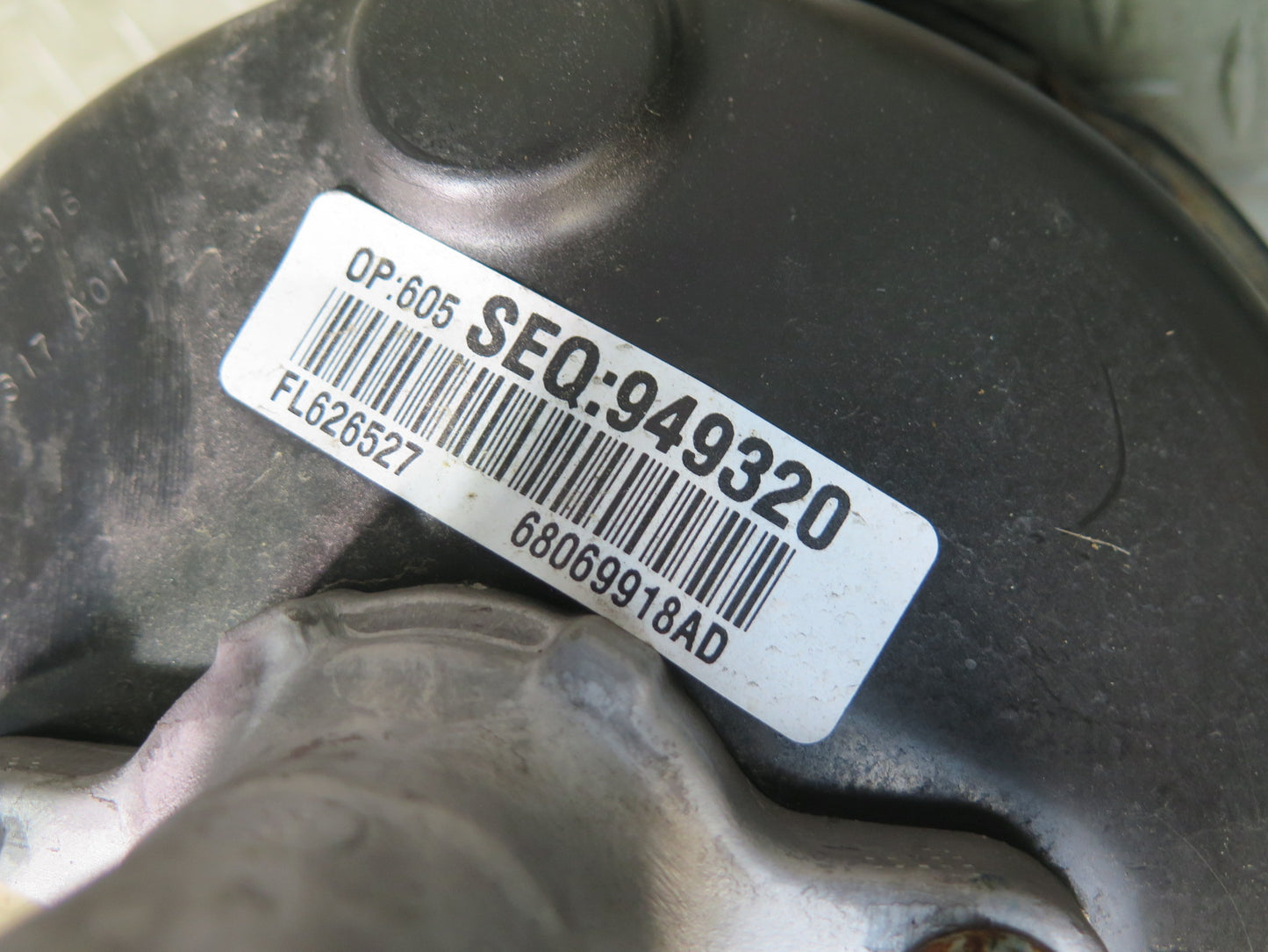 11-18 Jeep Wrangler JK Brake Master Cylinder Booster  Fluid Reservoir Tank OEM