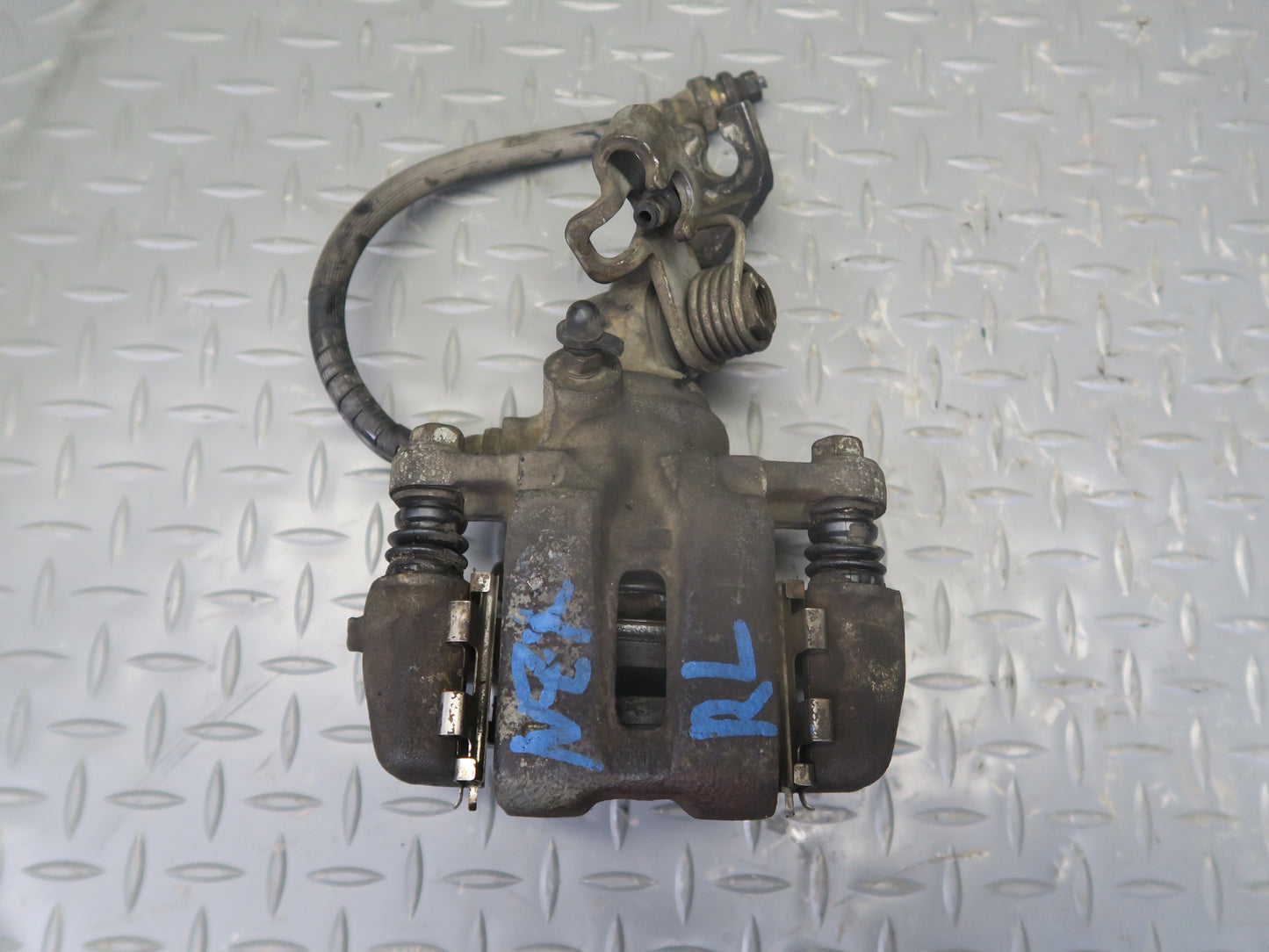 81-83 Datsun S130 280ZX Set of 2 Rear Left & Right Brake Caliper w Hose OEM