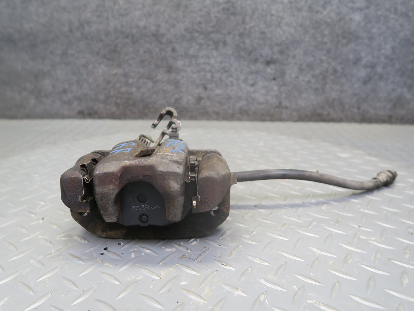 81-83 Datsun S130 280ZX Set of 2 Rear Left & Right Brake Caliper w Hose OEM