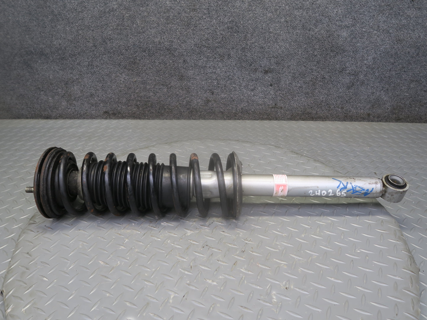 82-83 Datsun 280ZX S130 2+2 Rear Left Right Strut Shock Spring Set KYB