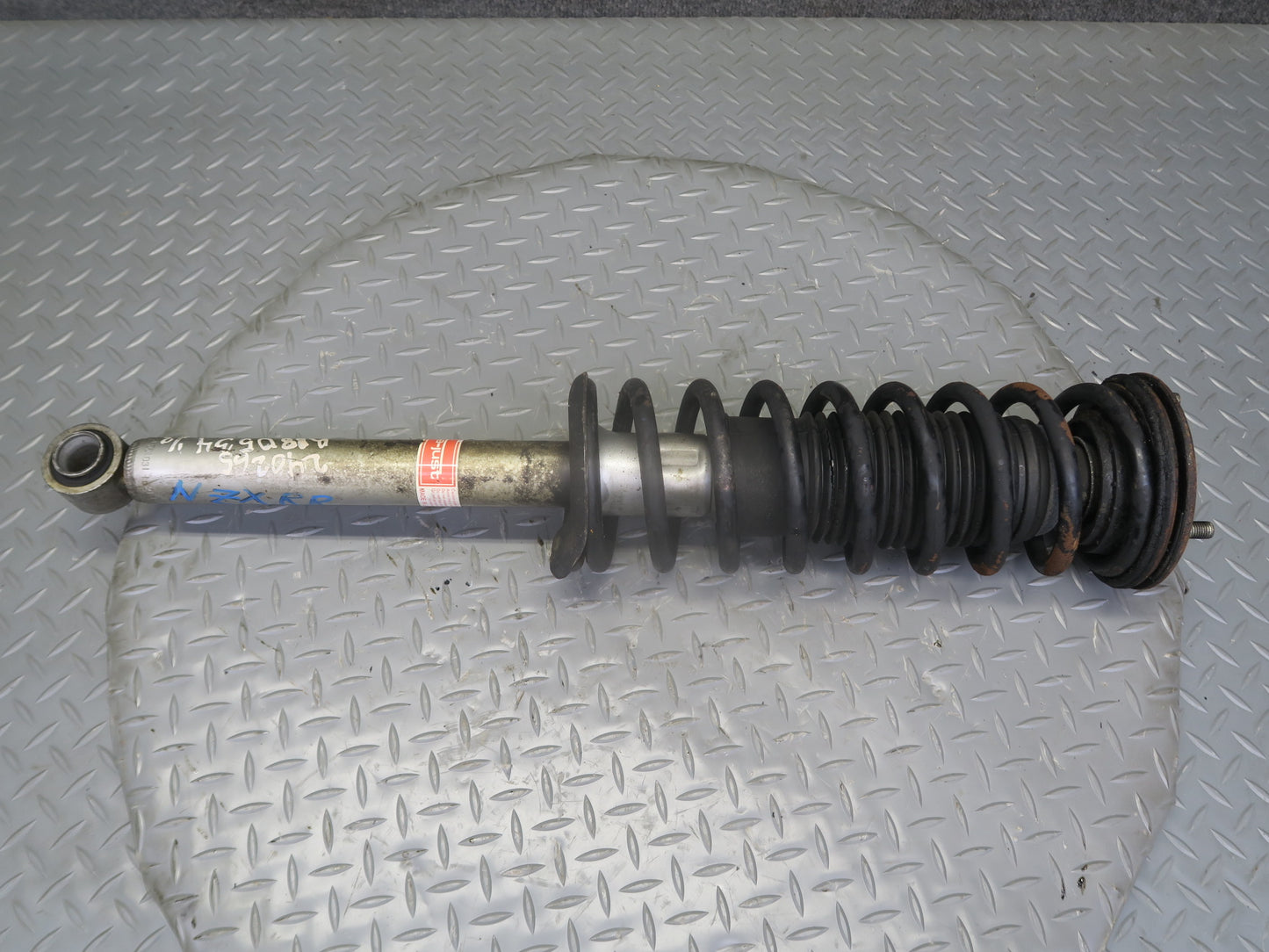 82-83 Datsun 280ZX S130 2+2 Rear Left Right Strut Shock Spring Set KYB