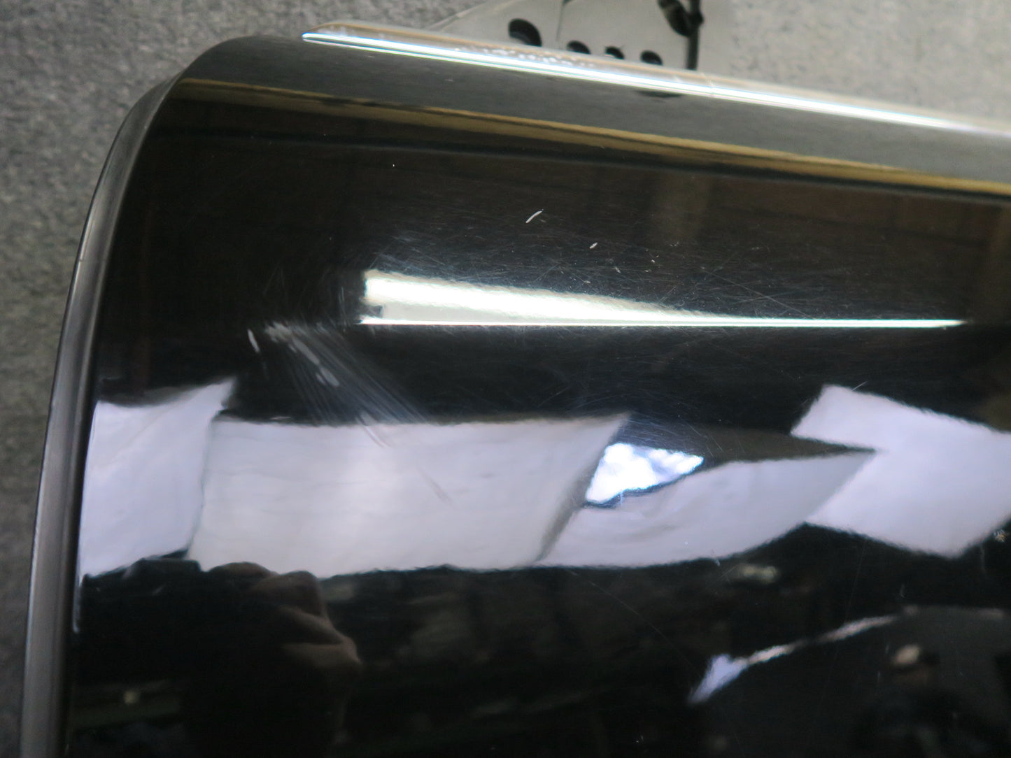 2017-2020 Maserati Levante M161 Front Left Door Shell Panel Black