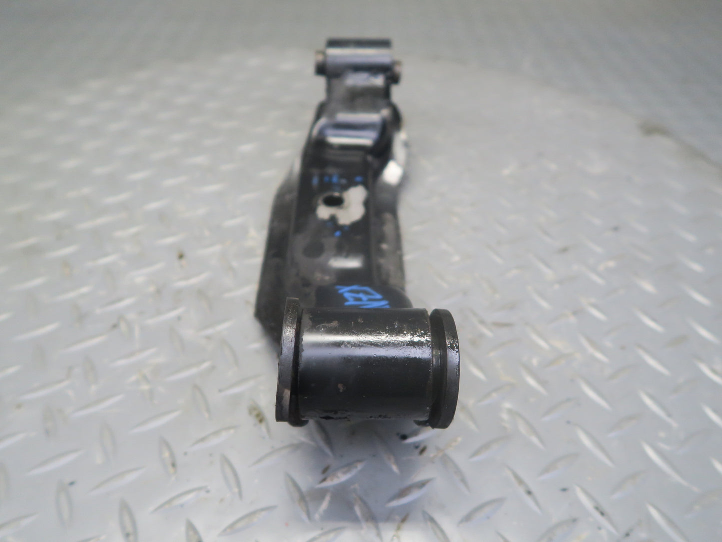 82-83 Datsun Nissan 280ZX S130 3N71B Automatic Transmission Mount Bracket OEM
