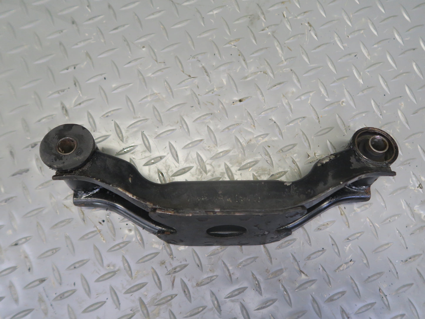 82-83 Datsun Nissan 280ZX S130 3N71B Automatic Transmission Mount Bracket OEM