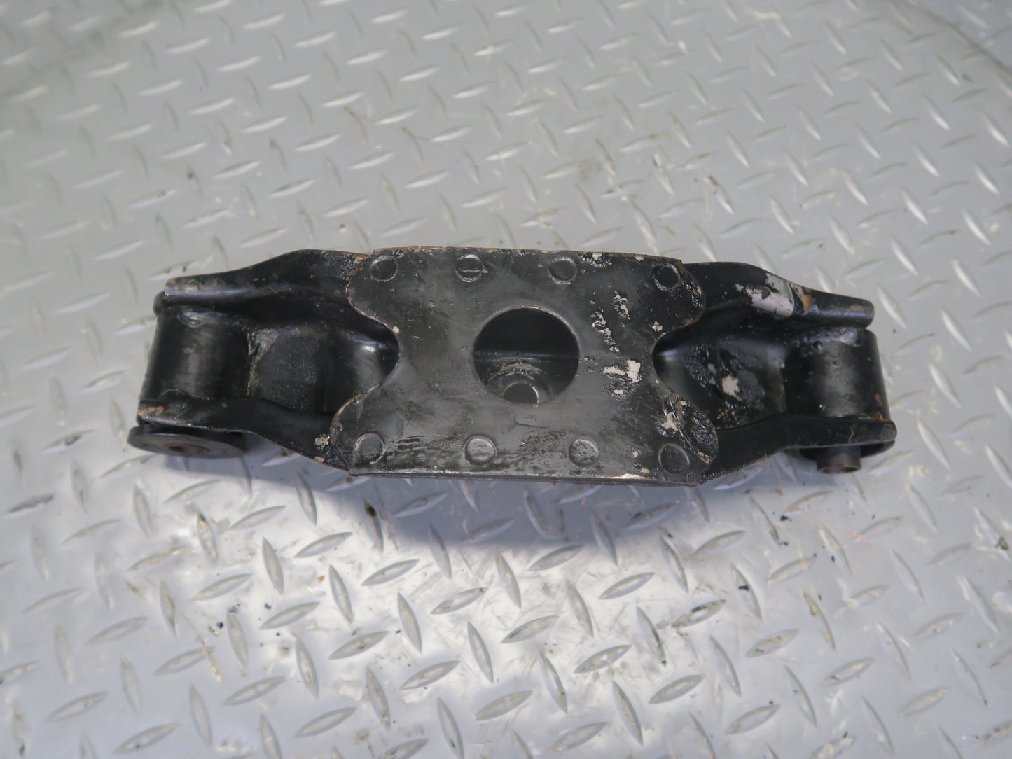 82-83 Datsun Nissan 280ZX S130 3N71B Automatic Transmission Mount Bracket OEM