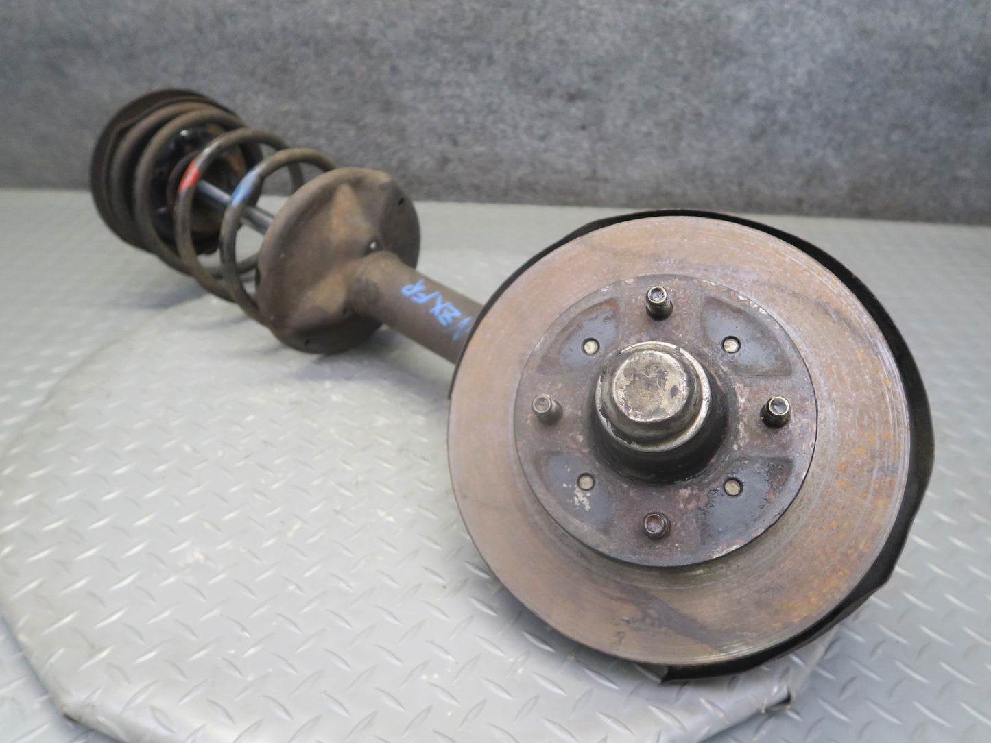 82-83 Datsun 280ZX S130 2+2 NA Front Right Shock Strut w Spindle Knuckle OEM