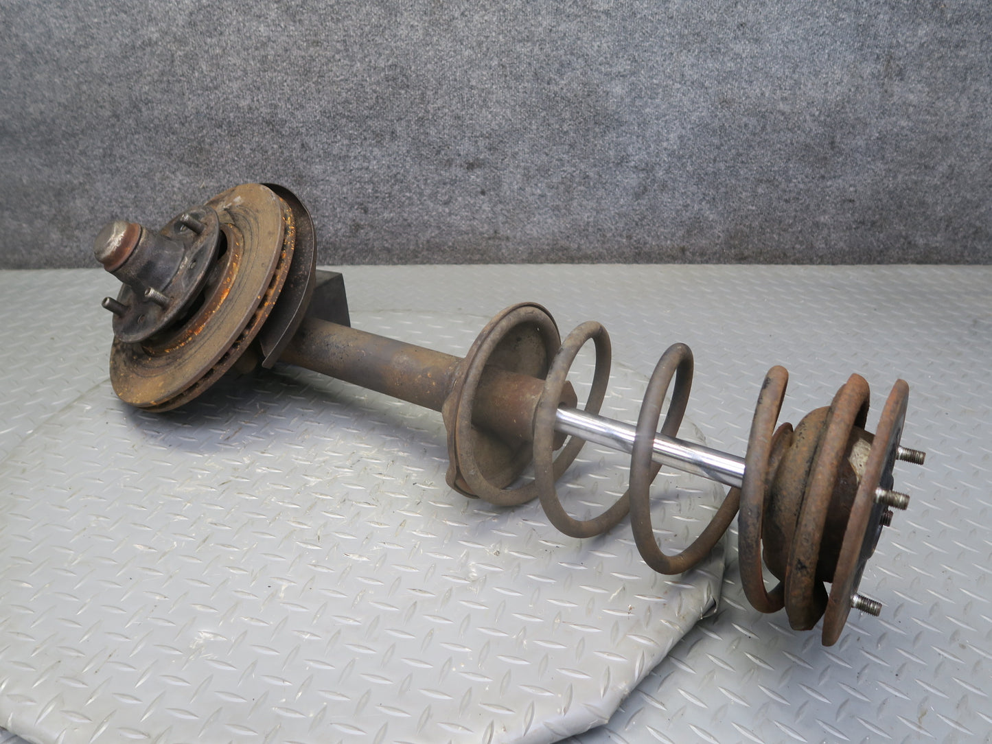 82-83 Datsun 280ZX S130 2+2 NA Front Left Shock Strut w Spindle Knuckle OEM