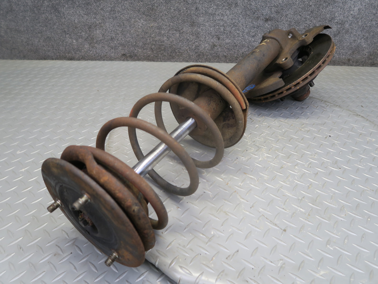 82-83 Datsun 280ZX S130 2+2 NA Front Left Shock Strut w Spindle Knuckle OEM