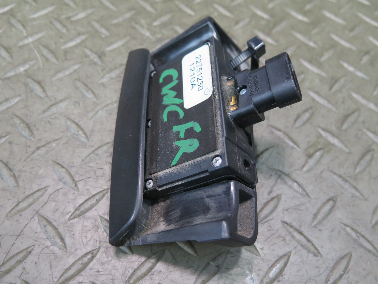 05-13 Chevy Corvette C6 Right Door Latch Exterior Release Switch 22751230 OEM