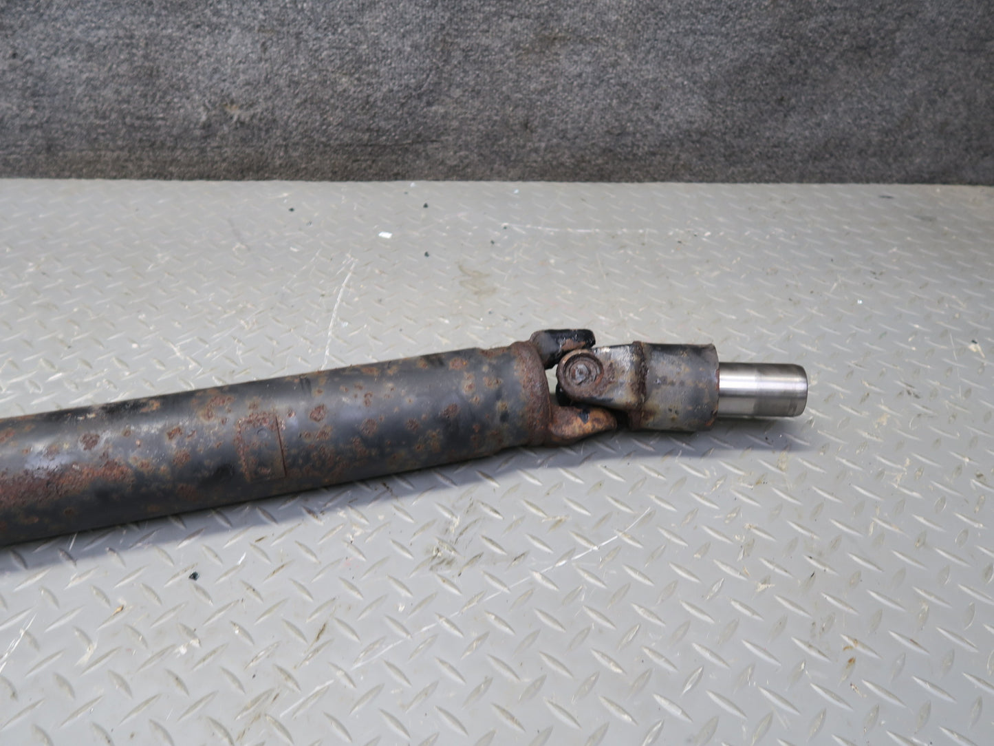 87-89 Nissan Z31 300ZX 2+2 NA A/T Drive Shaft Driveshaft OEM